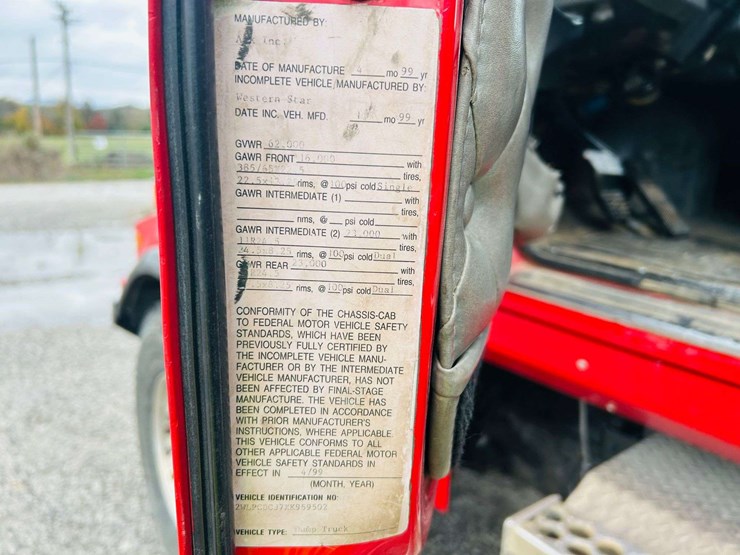 1999-western-star-4964fx-image-112