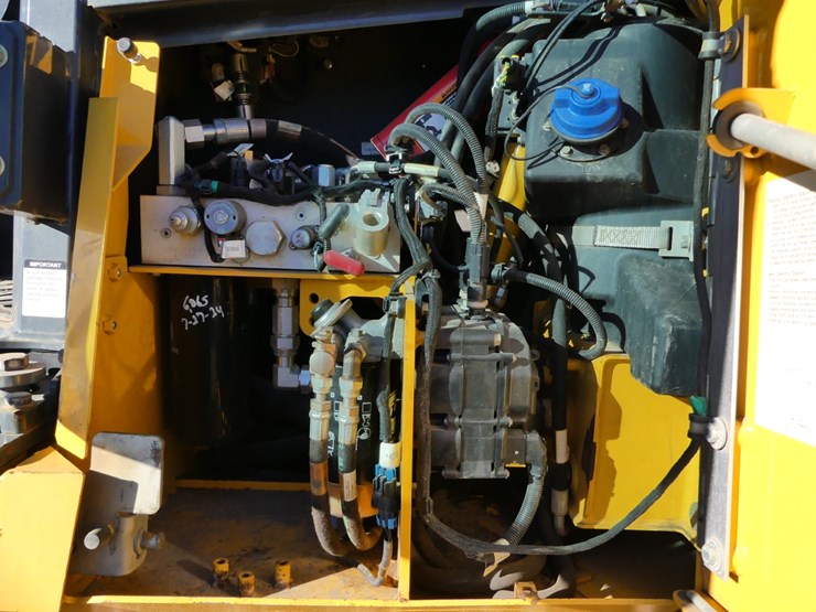 deere-750k-lgp-image-17