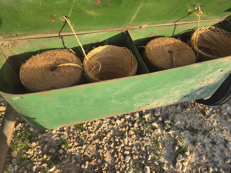 john-deere-14-image-12