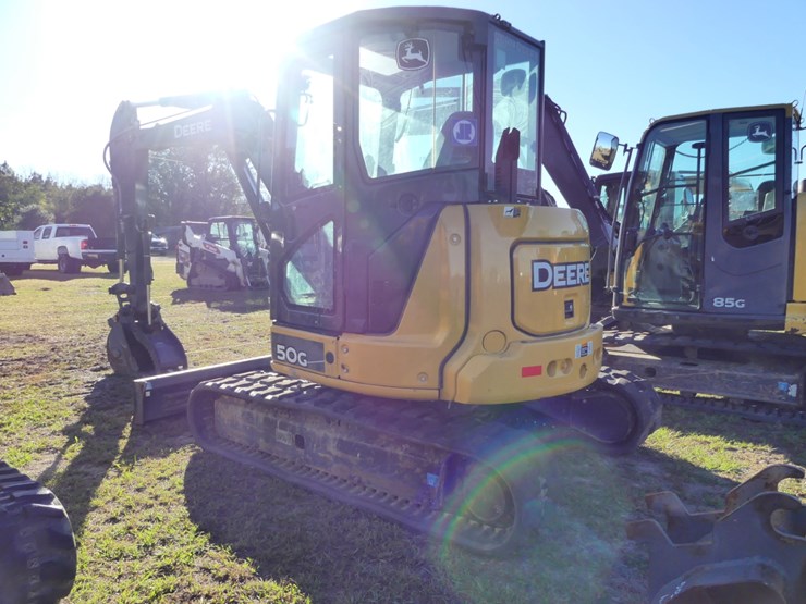 2020-deere-50g-image-4