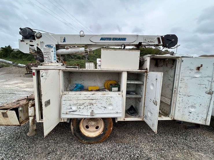 2000-ford-f650-image-47