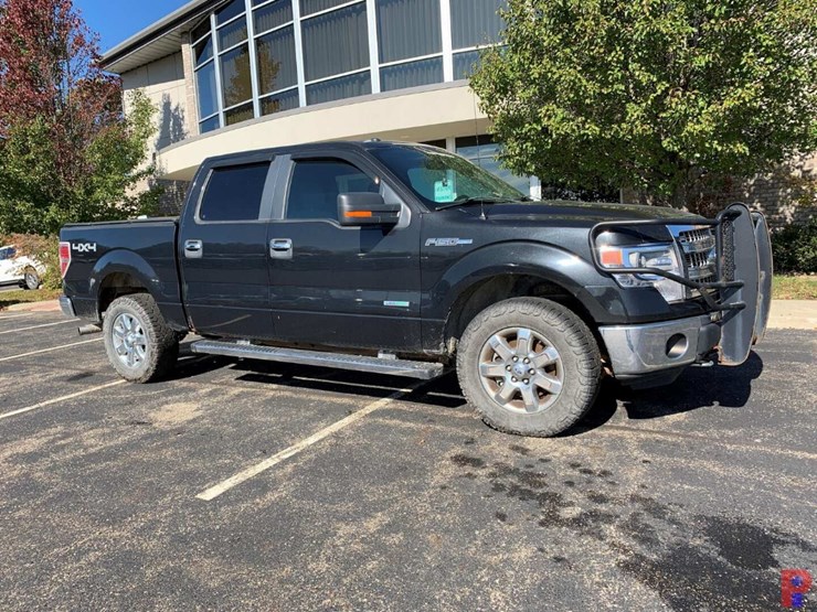 2014-ford-f150-xlt-image-1