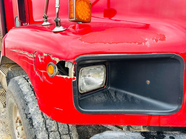 1997-international-paystar-5000-image-28