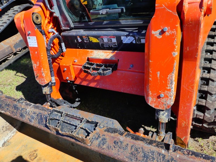 2016-kubota-svl75-2-image-12