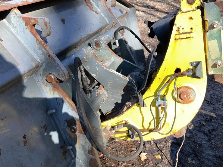 2011-wacker-neuson-750t-image-49