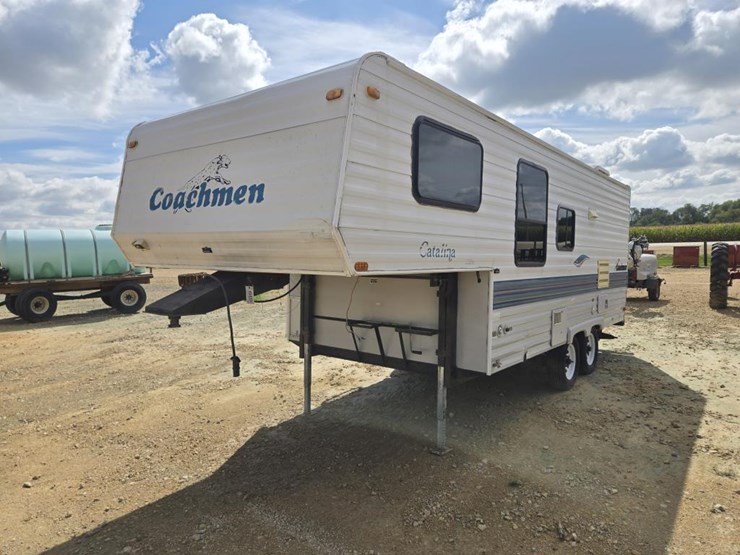 #5820-•-1997-coachmen-catalina-5th-wheel-camper-image-3