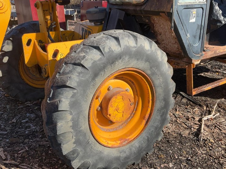 2018-jcb-506c-image-15