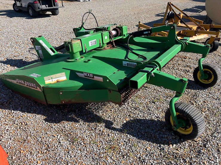 john-deere-mx8-image-1