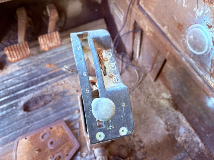 1985-caterpillar-773b-image-15