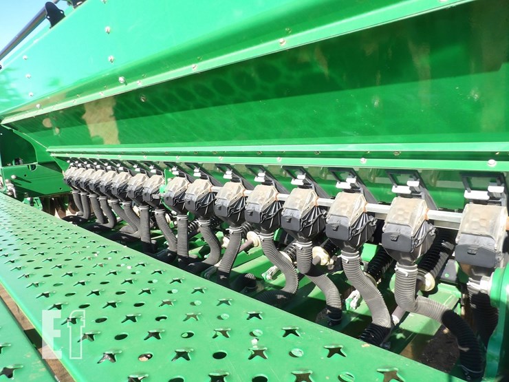 great-plains-bd7600-30-image-28