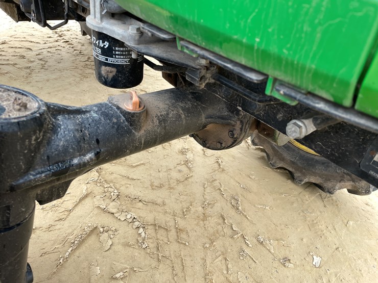 john-deere-3032e-image-22