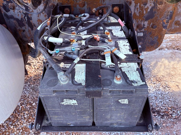 2007-international-paystar-5600i-image-13