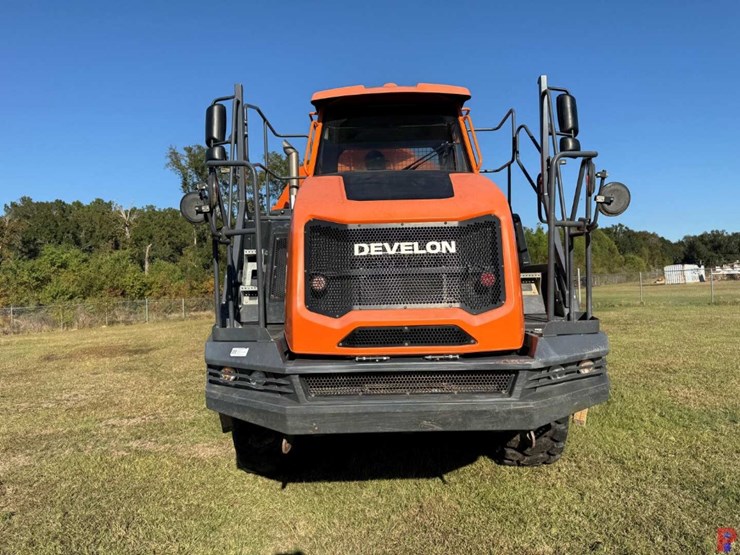 2023-develon-da30-5-image-2