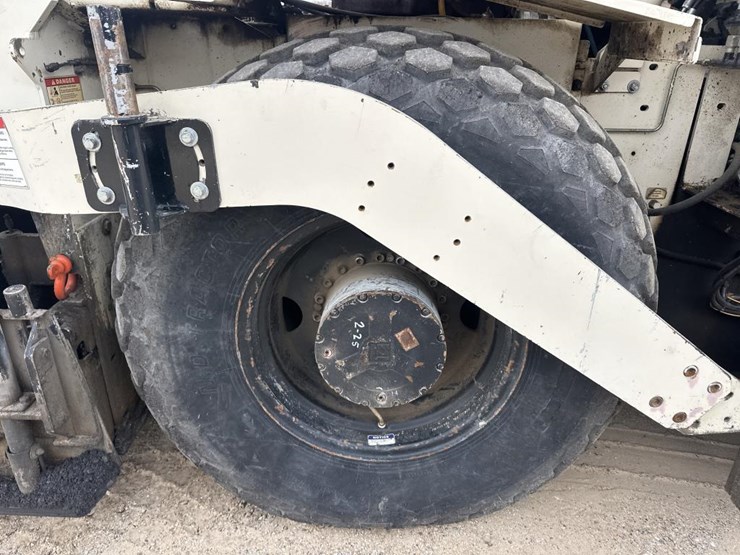 cedarapids-cr352-image-45