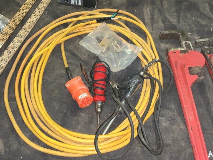 #757-•-pipe-wrenches,-soldering-irons-and-various-parts-image-7