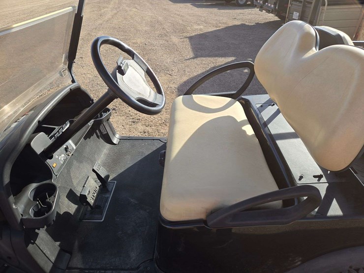 2012-club-car-precedent-golf-cart-image-11