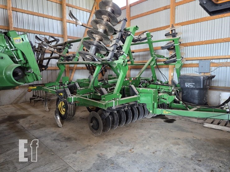 john-deere-714-image-2