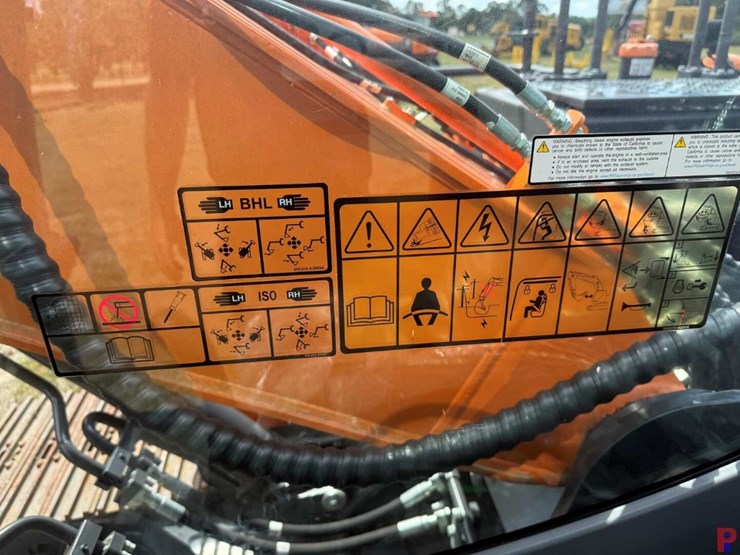 2024-develon-dx200lc-7-image-24