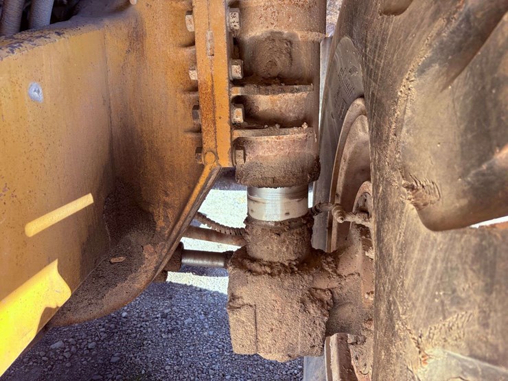 1981-caterpillar-773b-image-25