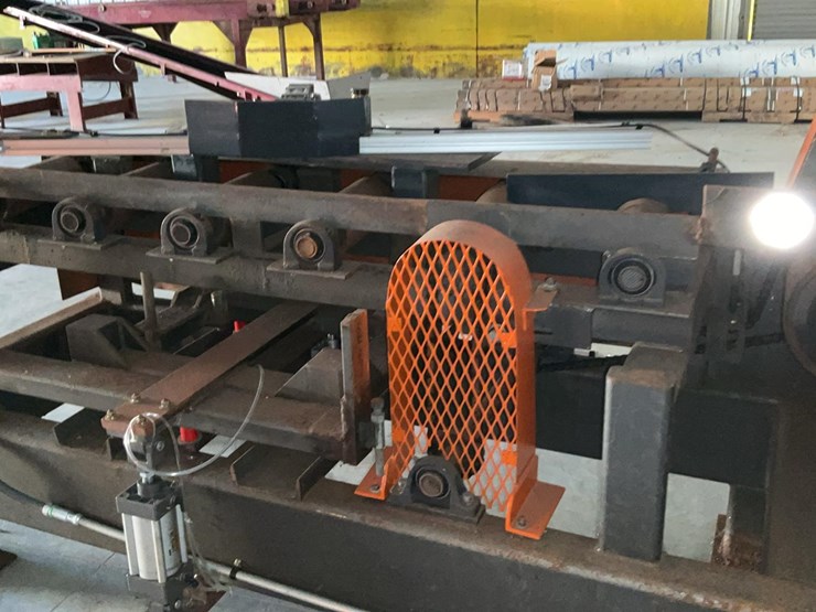 #210-•-1999-west-plains-resaw-image-12