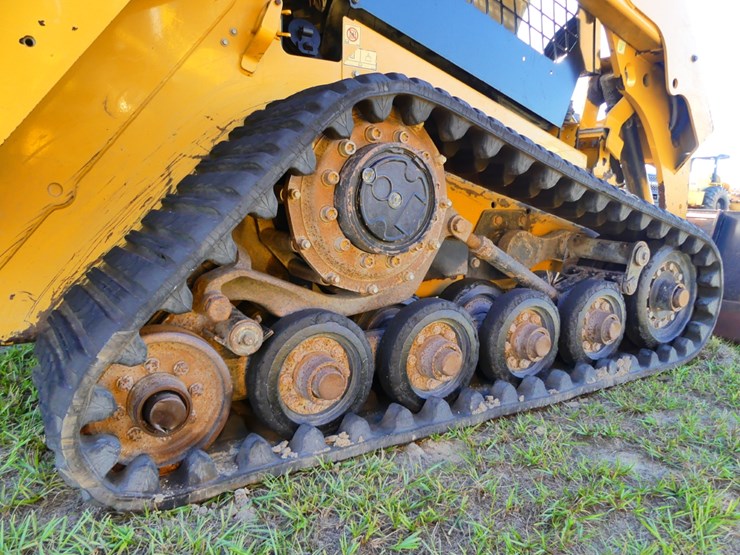 2015-caterpillar-257d-image-6