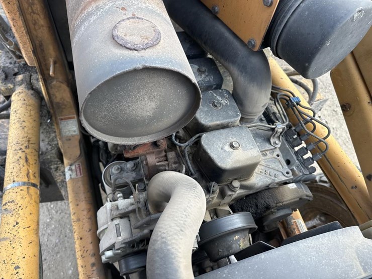 case-570l-xt-image-37