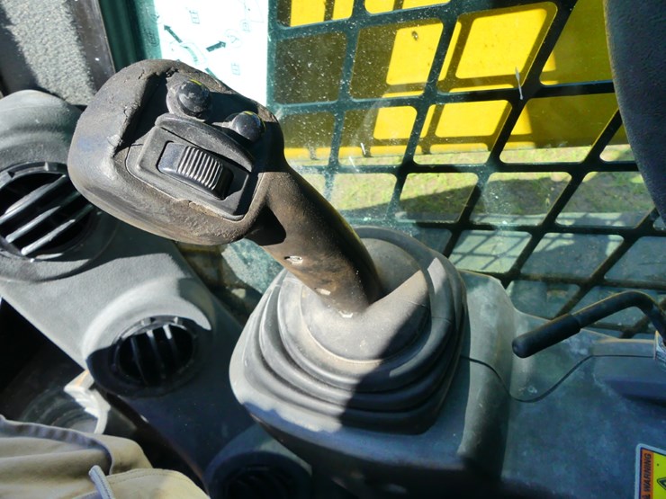 2016-caterpillar-289d-image-14