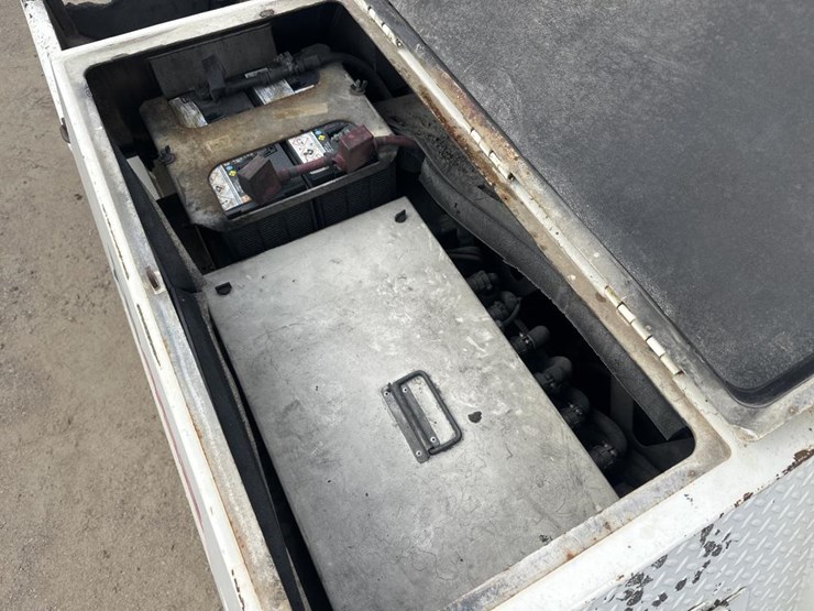 2012-cedarapids-cr452-image-29