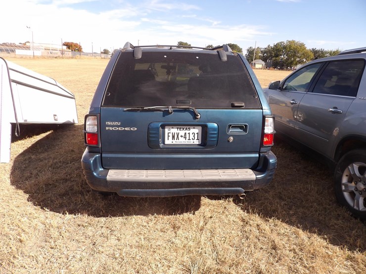 2001-isuzu-rodeo-image-3