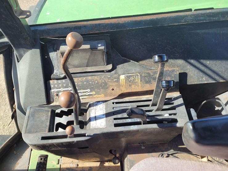 john-deere-4430-image-18