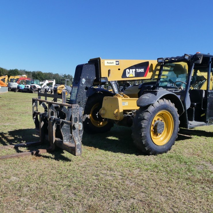 2015 CATERPILLAR TL642C