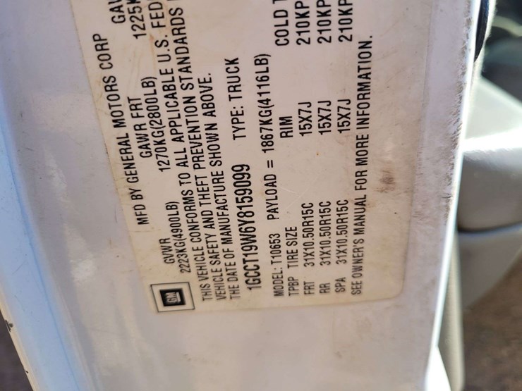 2000-chevrolet-s10-image-15