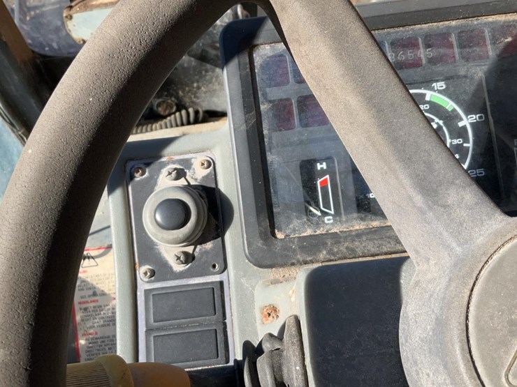 2018-jcb-506c-image-23