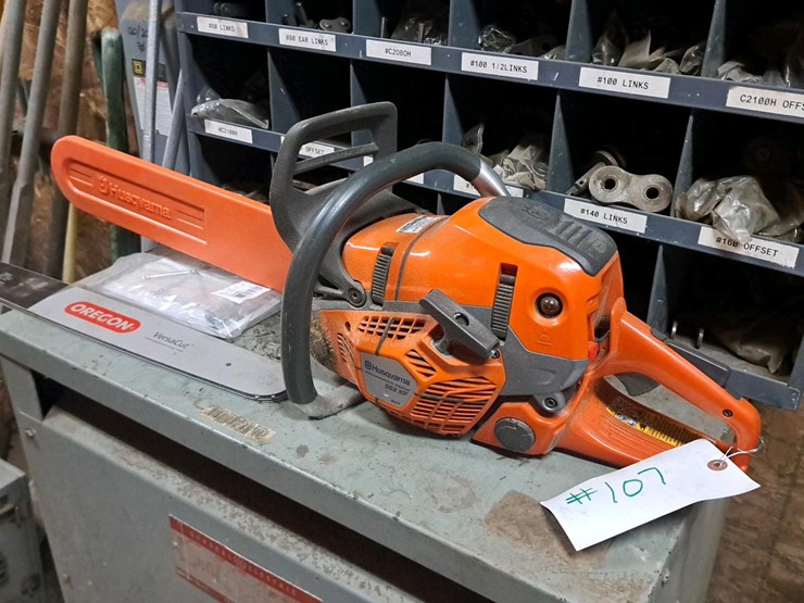 #107-•-husqvarna-562-xp-chainsaw-image-3