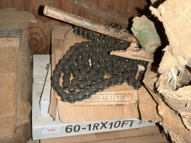 #762-•-roller-chains-and-miscellaneous-parts-image-4