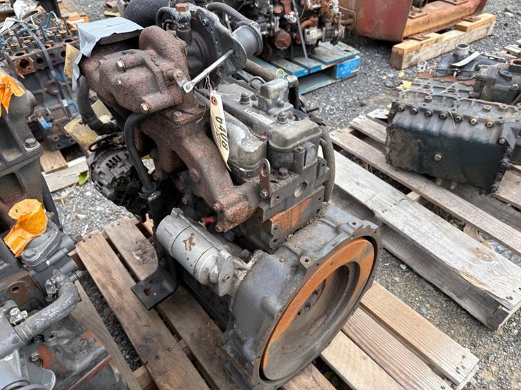 new-holland-ls170-image-2