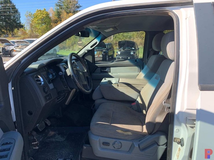 2012-ford-f150-xlt-image-5