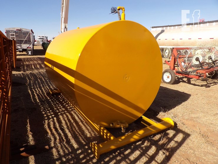 shop-built-1000-gal-image-1