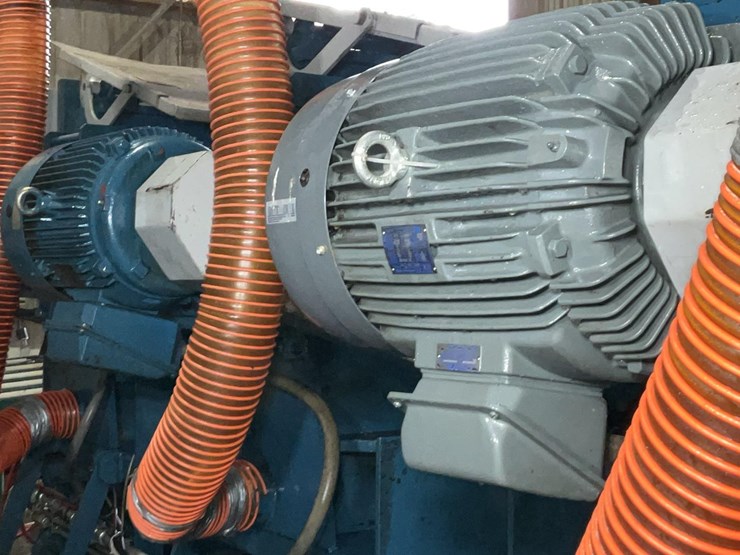 #170-•-2010-brewer-3-head-resaw-image-38