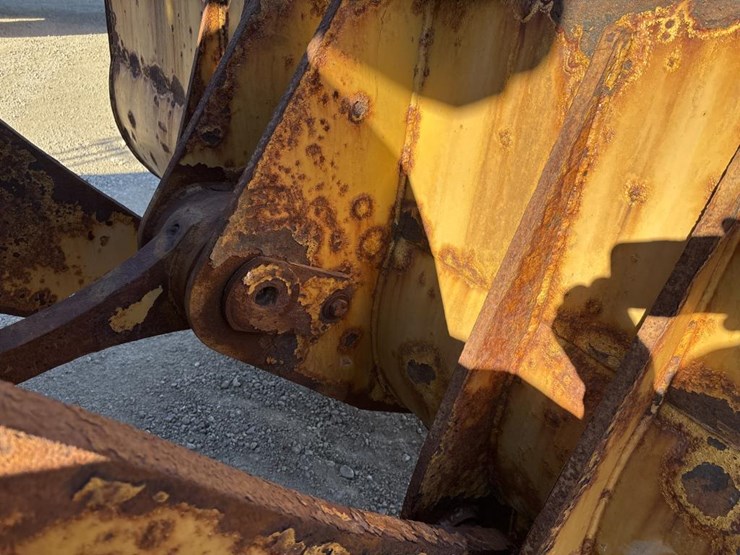 caterpillar-950k-image-18