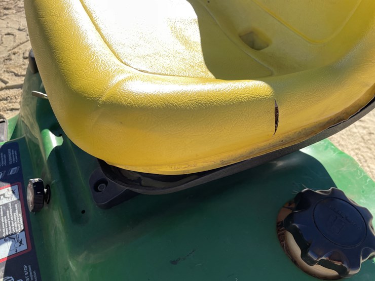 john-deere-lx288-image-28