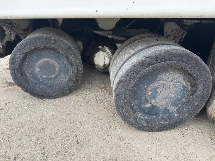 2012-cedarapids-cr452-image-37