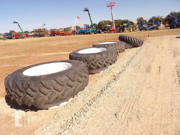 new-holland-9282-image-26