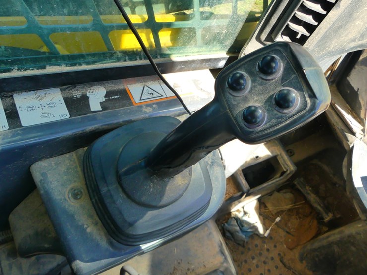 2012-deere-333d-image-15
