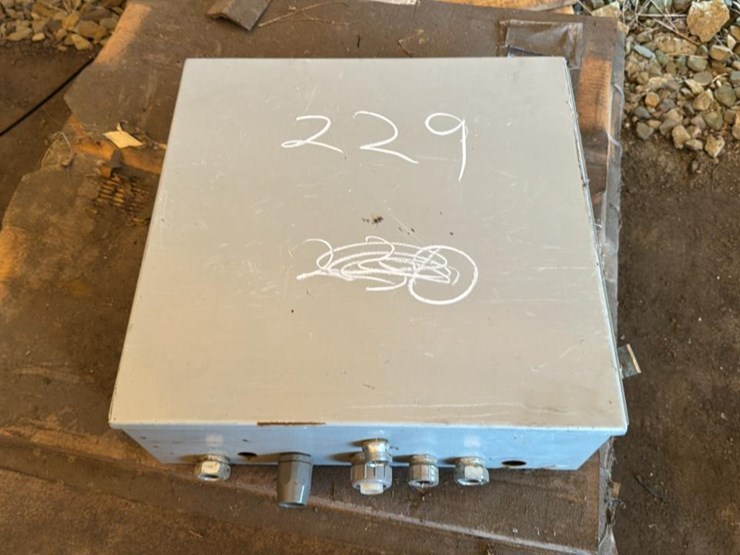 #229-•-electrical-boxes-image-2