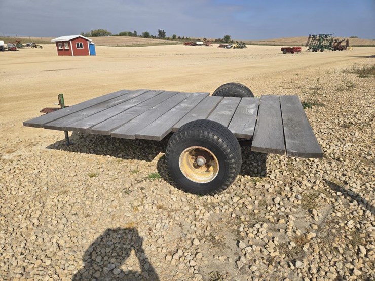 #5855-•-8'-x-11'-farm-trailer-image-4