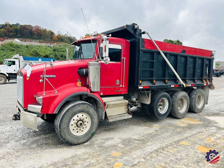 kenworth-t800-image-1