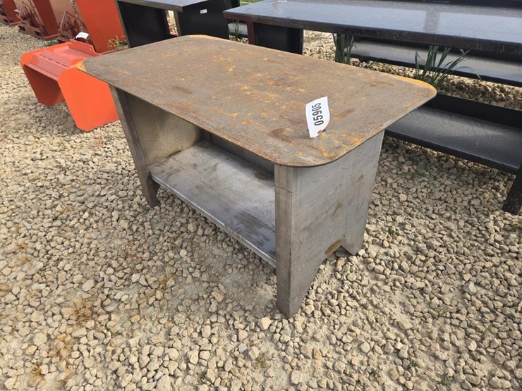 #5905-•-new-30-x-57-welding-table-image-2