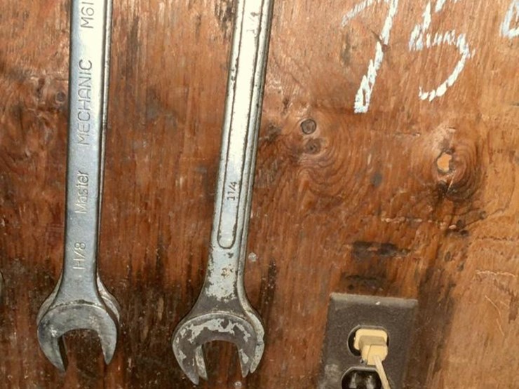 #754-•-wrenches,-tools,-miscellanous-parts-image-7