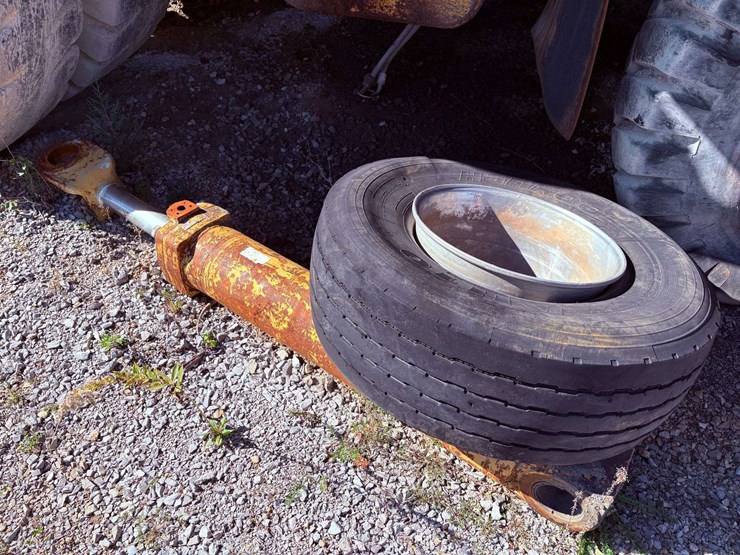 1985-caterpillar-773b-image-33